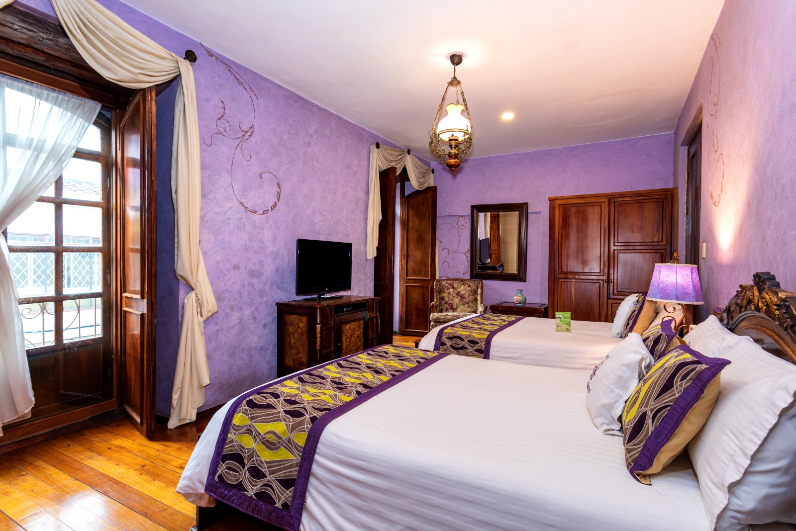 Hostal los Balcones habitacion 2VisitCuenca