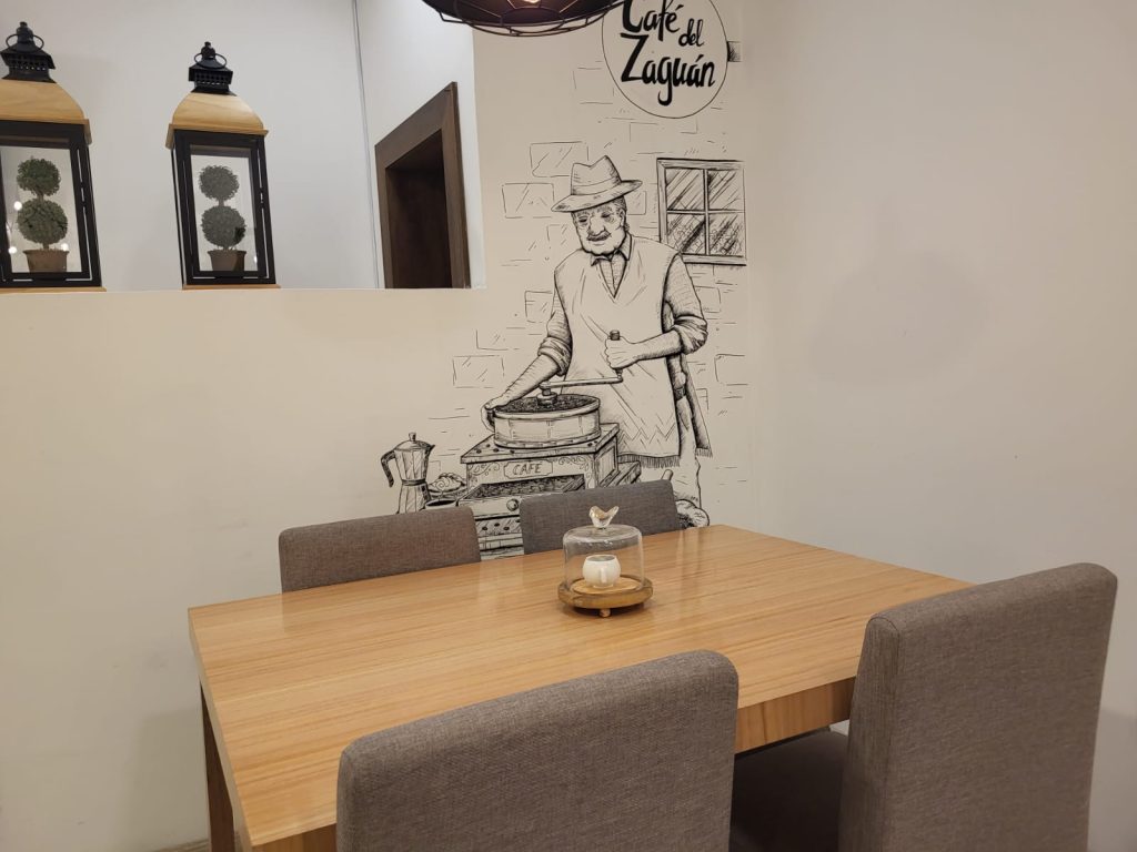 Zahuna Cafeteria Visitcuenca 4