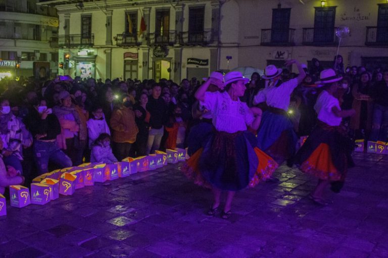 festival de luces Santo Domingo Visit Cuenca 8 2023